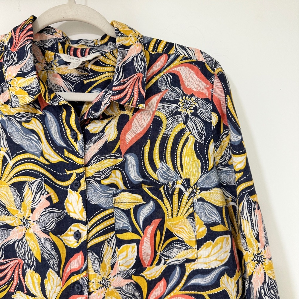 Garnet Hill Linen Shirt Womens 6 Navy Yellow Floral Tropical Button Front Blouse